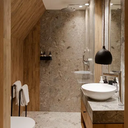 Bed & Breakfast Stary Niedzwiedz 4*