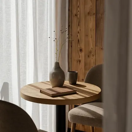 Stary Niedzwiedz Bed and Breakfast