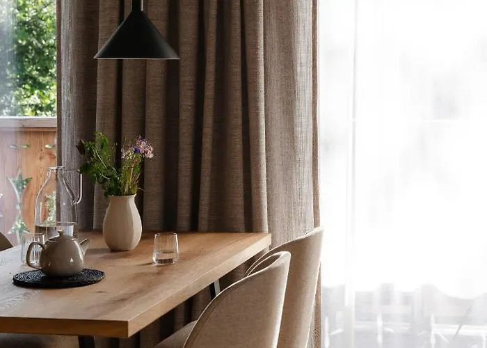 Stary Niedźwiedź 4*